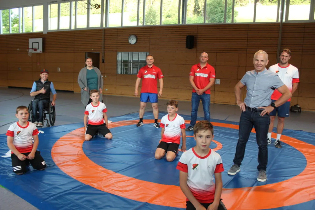 Eschbacher Ringer mit neuem Equipment